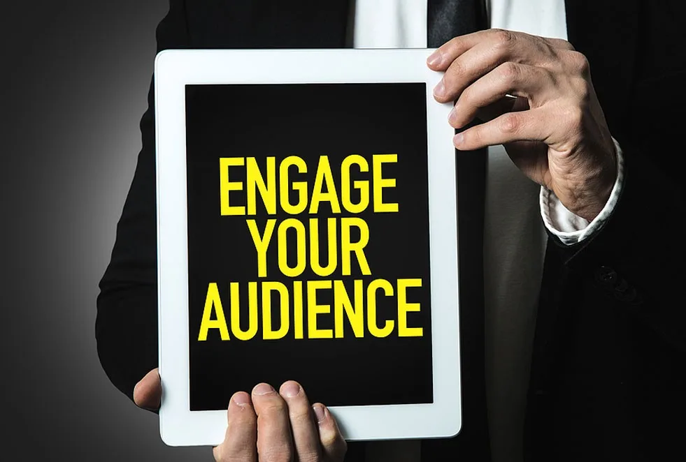 Engages-your-audience Engages-your-audience
