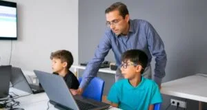 SCHOOL MANAGEMENT SYSTEM Echopx